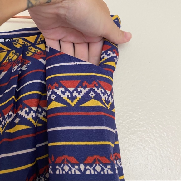3/$35 Volcom Aztec Printed Skort - Picture 4 of 7